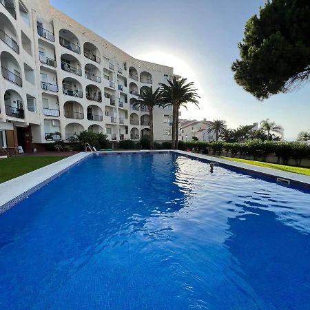 Edificio Verdemar - Stunning 1 Bed Apartment With Pool & Sea Views Нерха Екстериор снимка