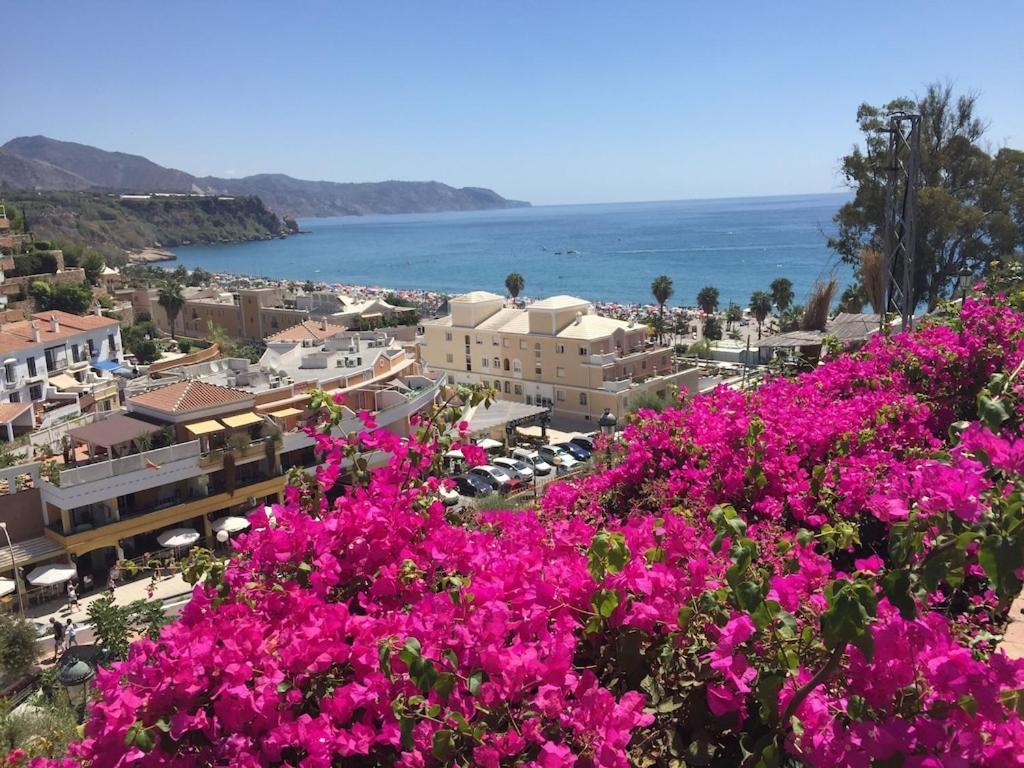 Edificio Verdemar - Stunning 1 Bed Apartment With Pool & Sea Views Нерха Екстериор снимка